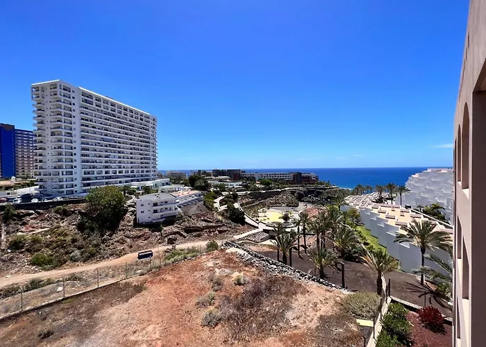 Seaview Paradise Hard Rock Apartment